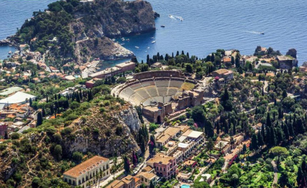 Beautiful Apartment Taormina Exterior photo